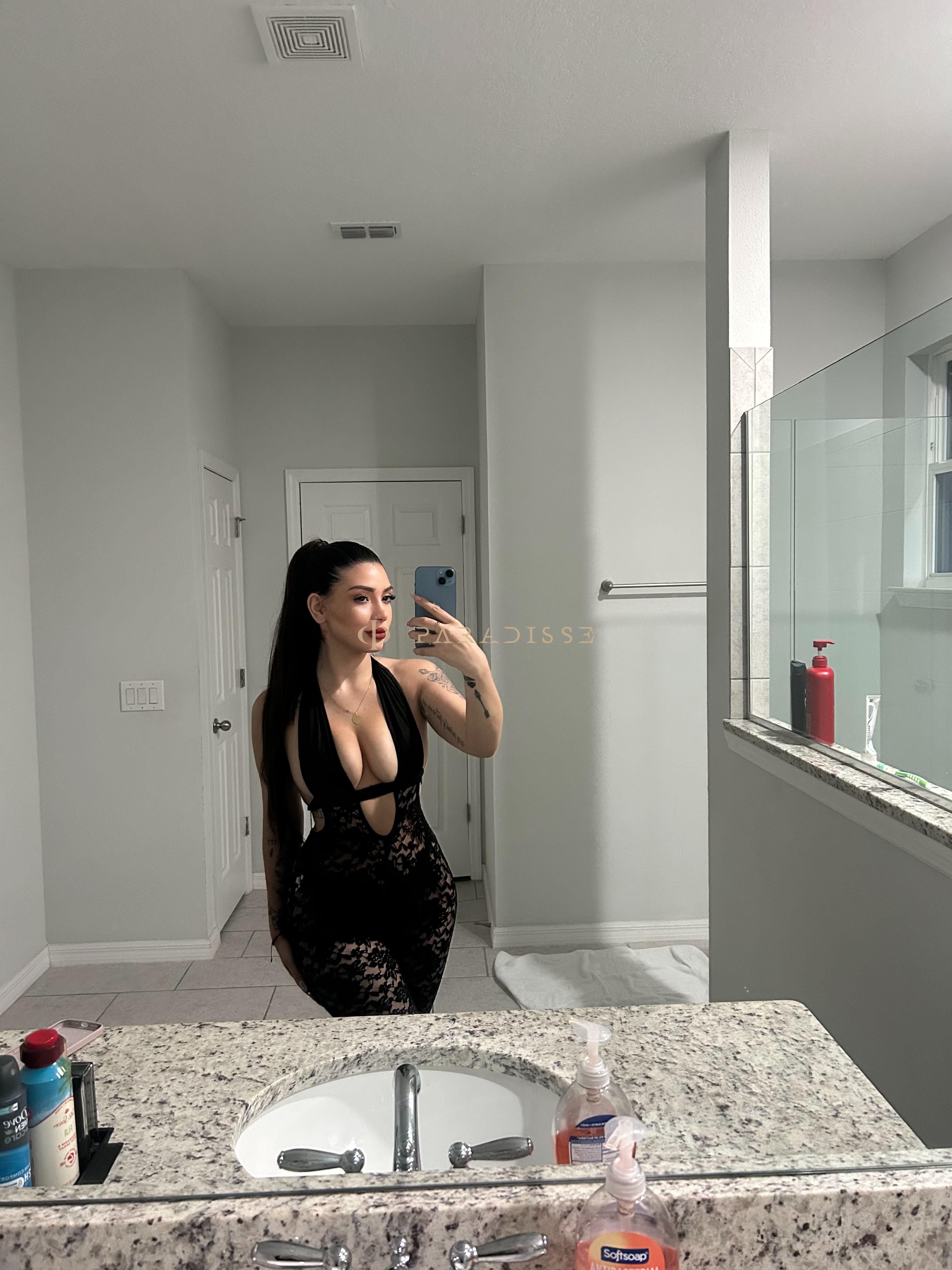 Escorts VIP Paradisse - Trinidad